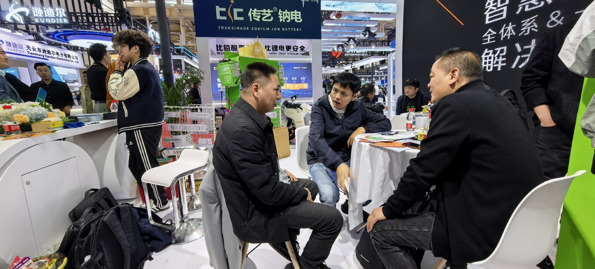 1761190011145876.jpg 0acc9e6f638ef2678507f1ee4f13f9d2_origin(1).jpg